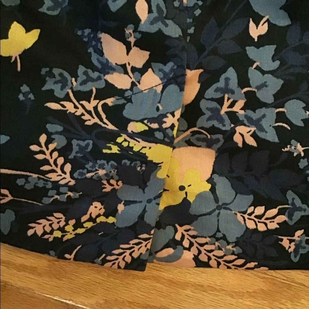 LIKE NEW LOFT COTTON NAVY FLORAL PENCIL SKIRT - LINED Mauve Gold Blue 8